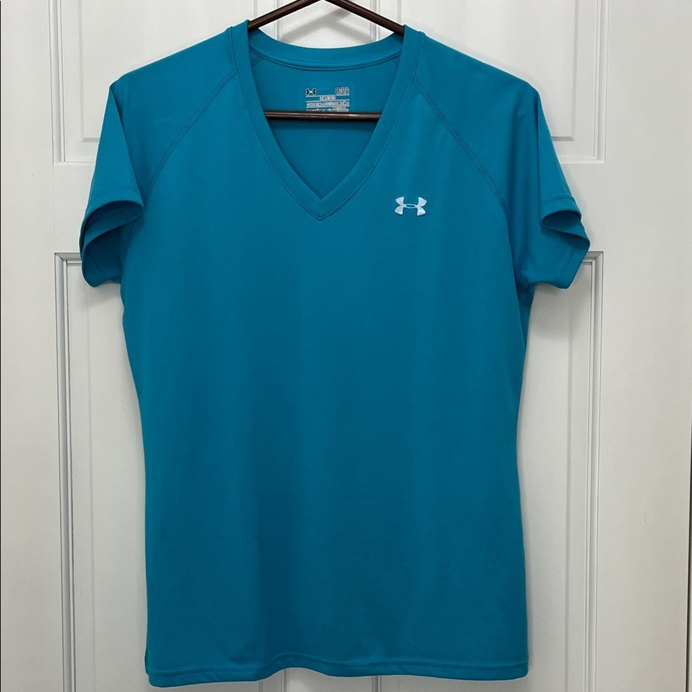 Under Armour Semi-Fitted Teal V-Neck Short Sleeve Tee - Size Large